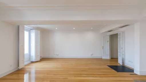 Stately property in one of the main streets of Almagro Stately property in one of the main streets of Almagro